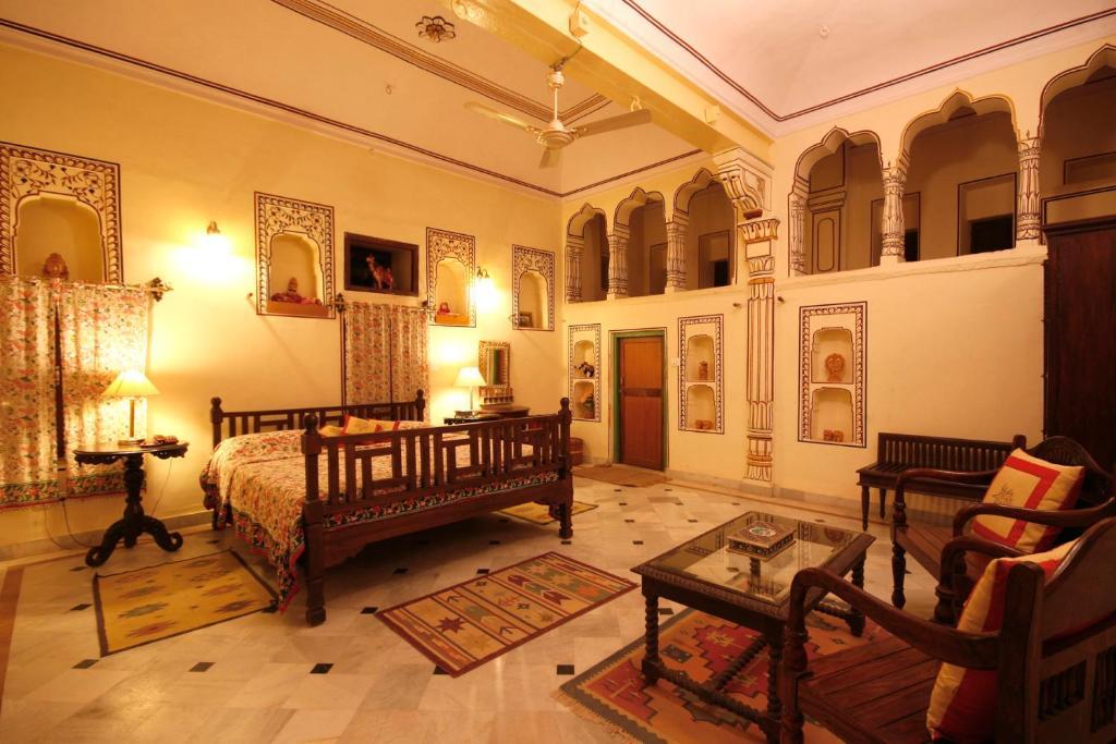 Indra Vilas Alsisar Room photo